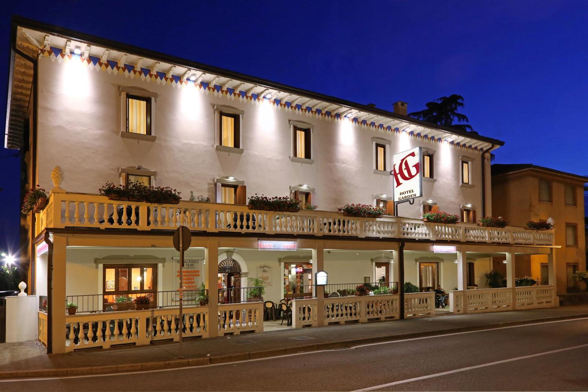 Hotel Garden Peschiera del Garda Exterior photo