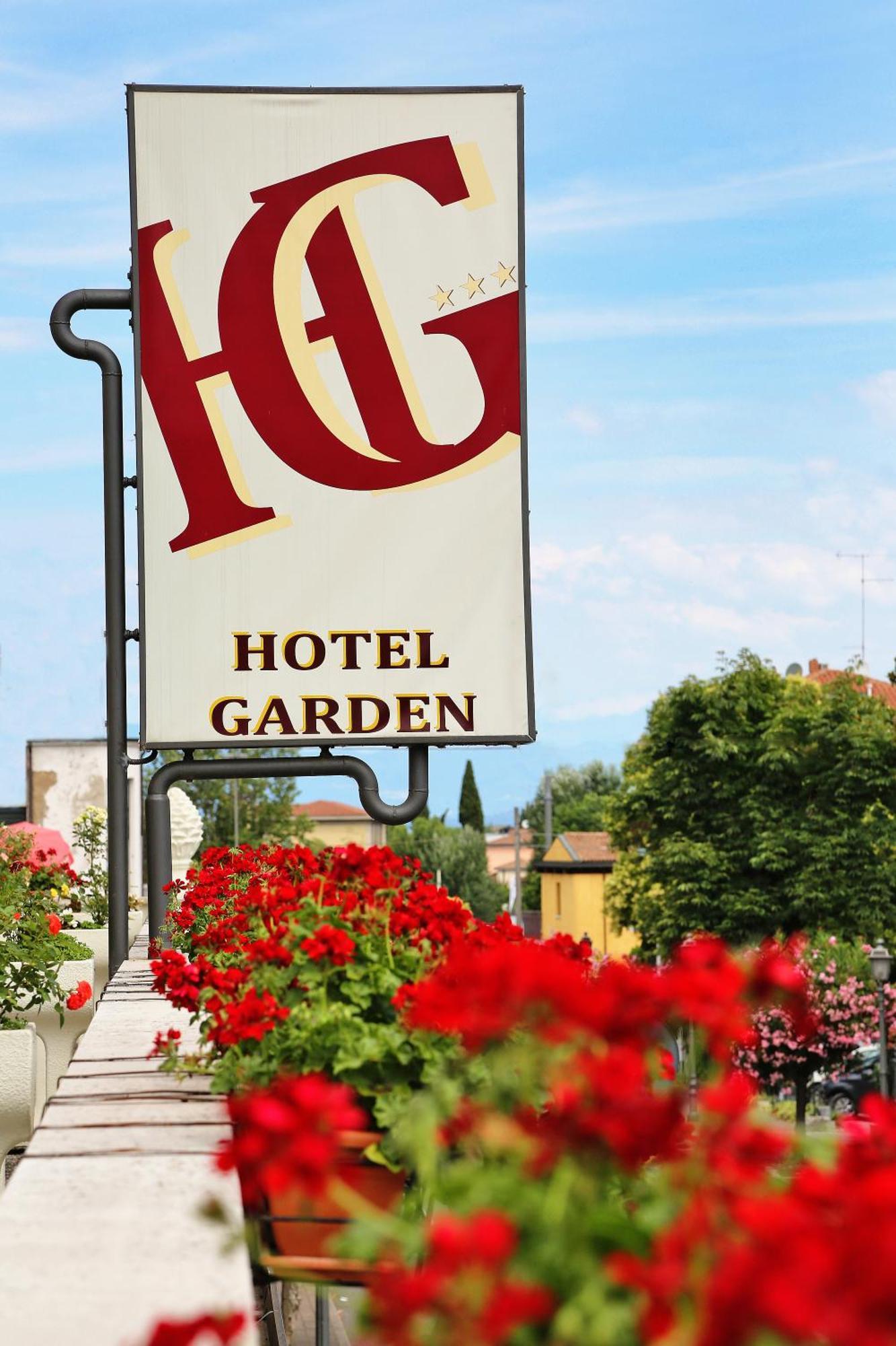 Hotel Garden Peschiera del Garda Exterior photo